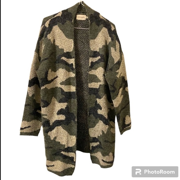 Dreamers Long Line Cardigan Camo Open Front Long Sleeves Sweater - Picture 2 of 6